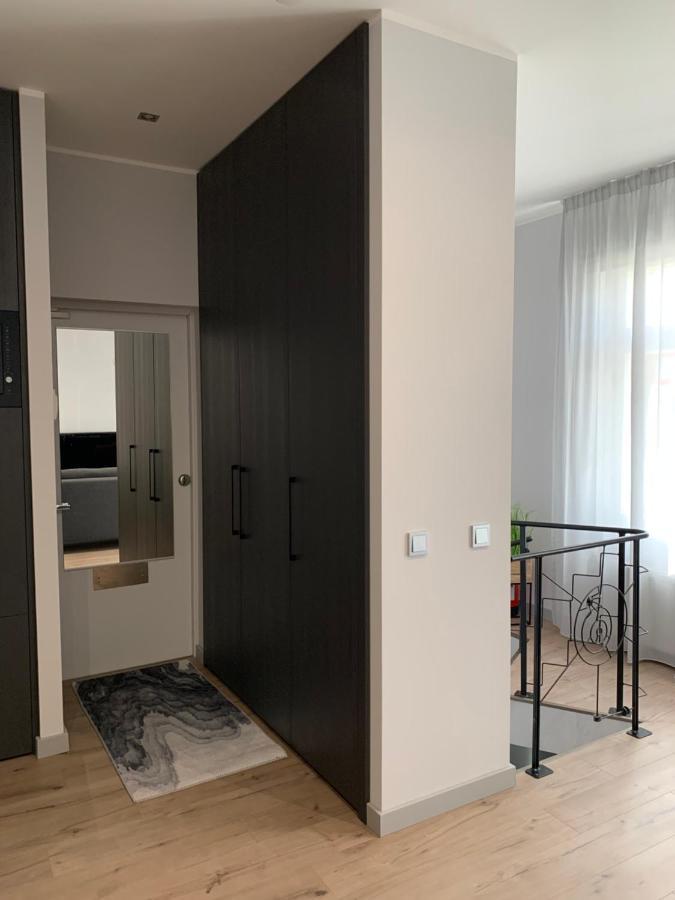 Zair Fireplace Apartments ทาลลินน์ ภายนอก รูปภาพ